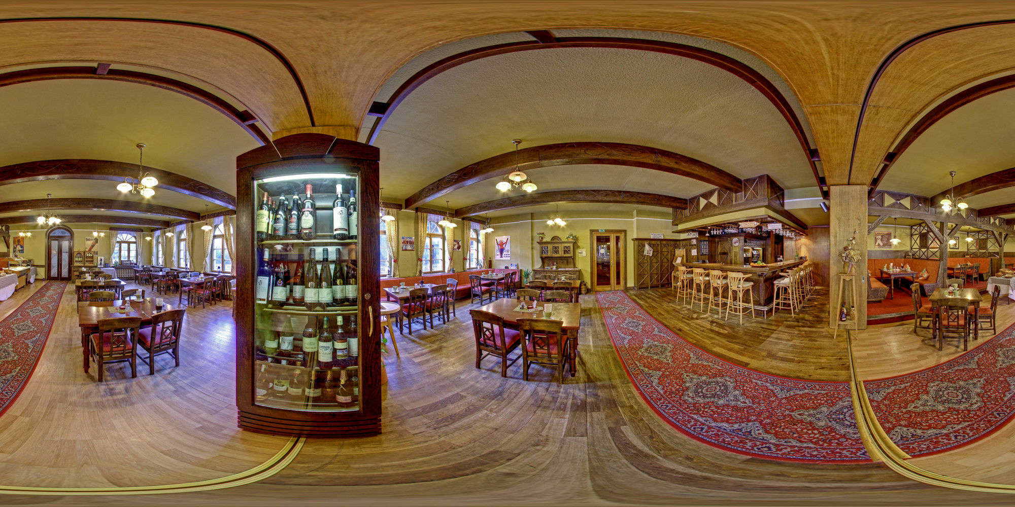 Alpsky Hotel Špindlerŭv Mlýn Екстериор снимка